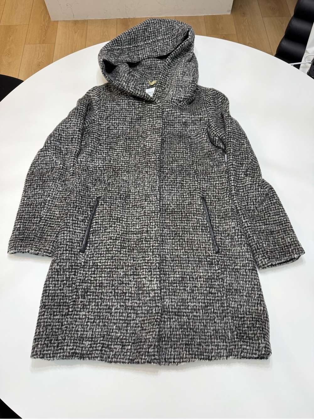 Cole Haan Wool Blend Jacket in Black and Gray Size 8 - Picture 2 of 12